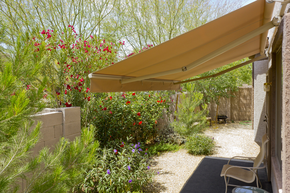 Types of Automatic Awnings