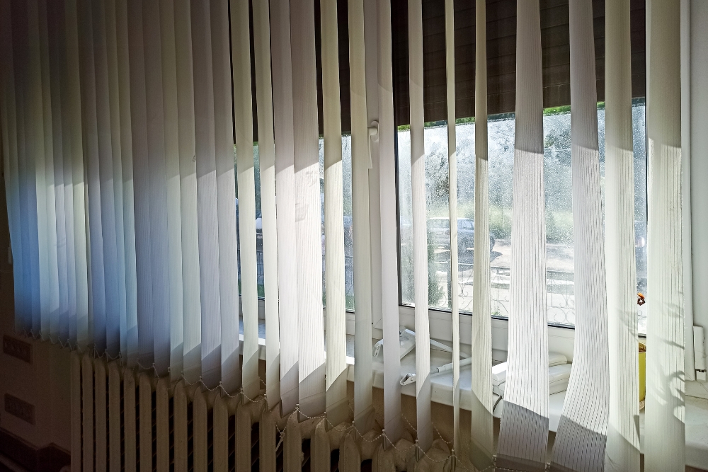 Why Vertical Blinds are Preferred for Large Windows