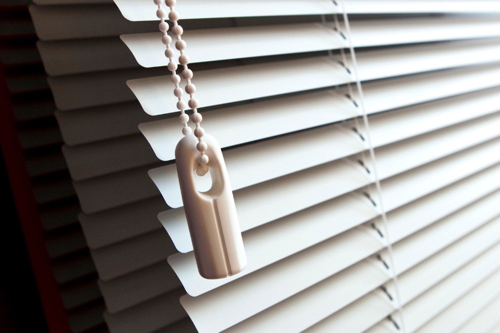 A Comprehensive Comparison of Styles and Functions of Blinds » blinds